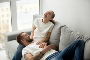 لماذا زوجة السعادة مهمة لعلاقات قوية وطويلة الأجل