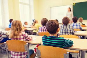 يشكو الطفل من المعلمين: ما الذي يمكن للوالدين القيام به؟
