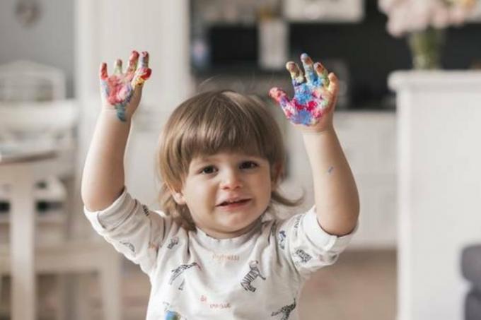 كيفية تعليم الطفل الرسم باستخدام راحة اليد: أعلى 4 أشكال