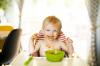 5 أخطاء غذائية يرتكبها كل والد